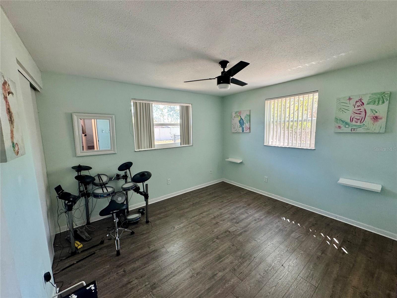 6550 3RD AVE S, ST PETERSBURG, FL — photo 12