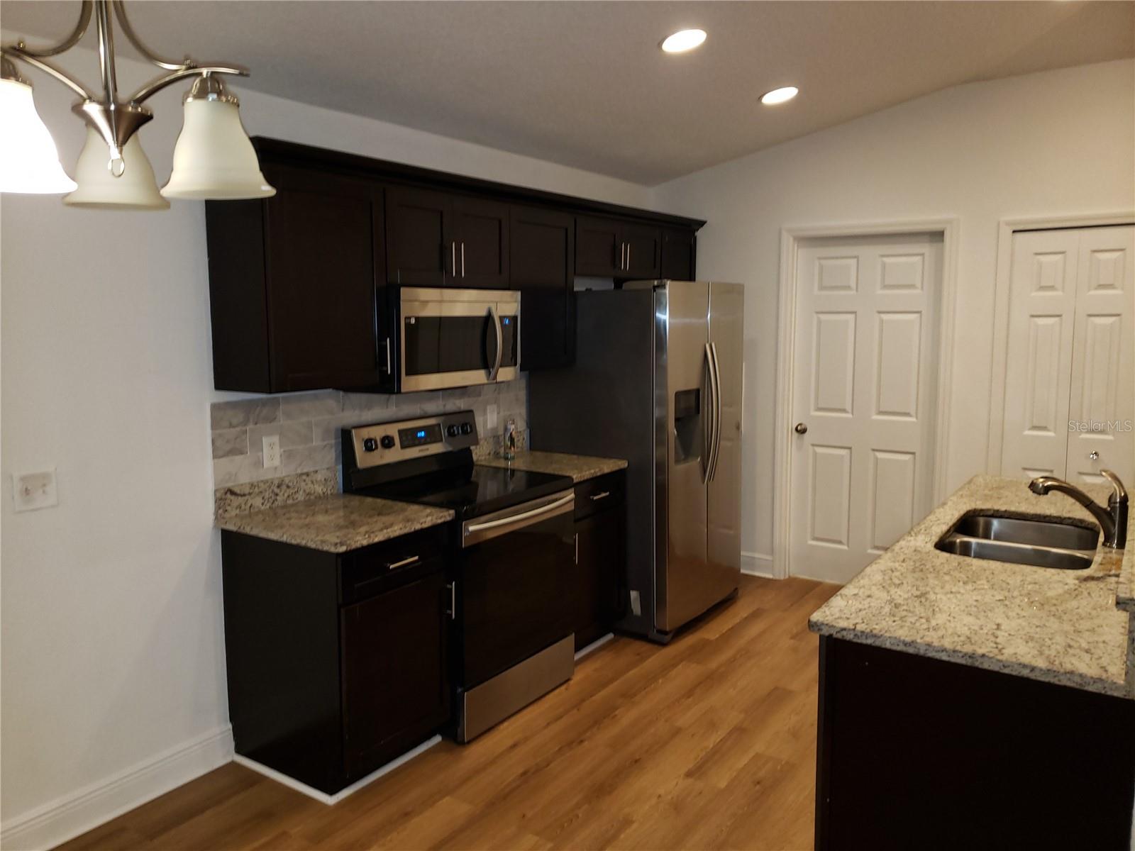 100 SWEET PEA CT, POINCIANA, FL — photo 17