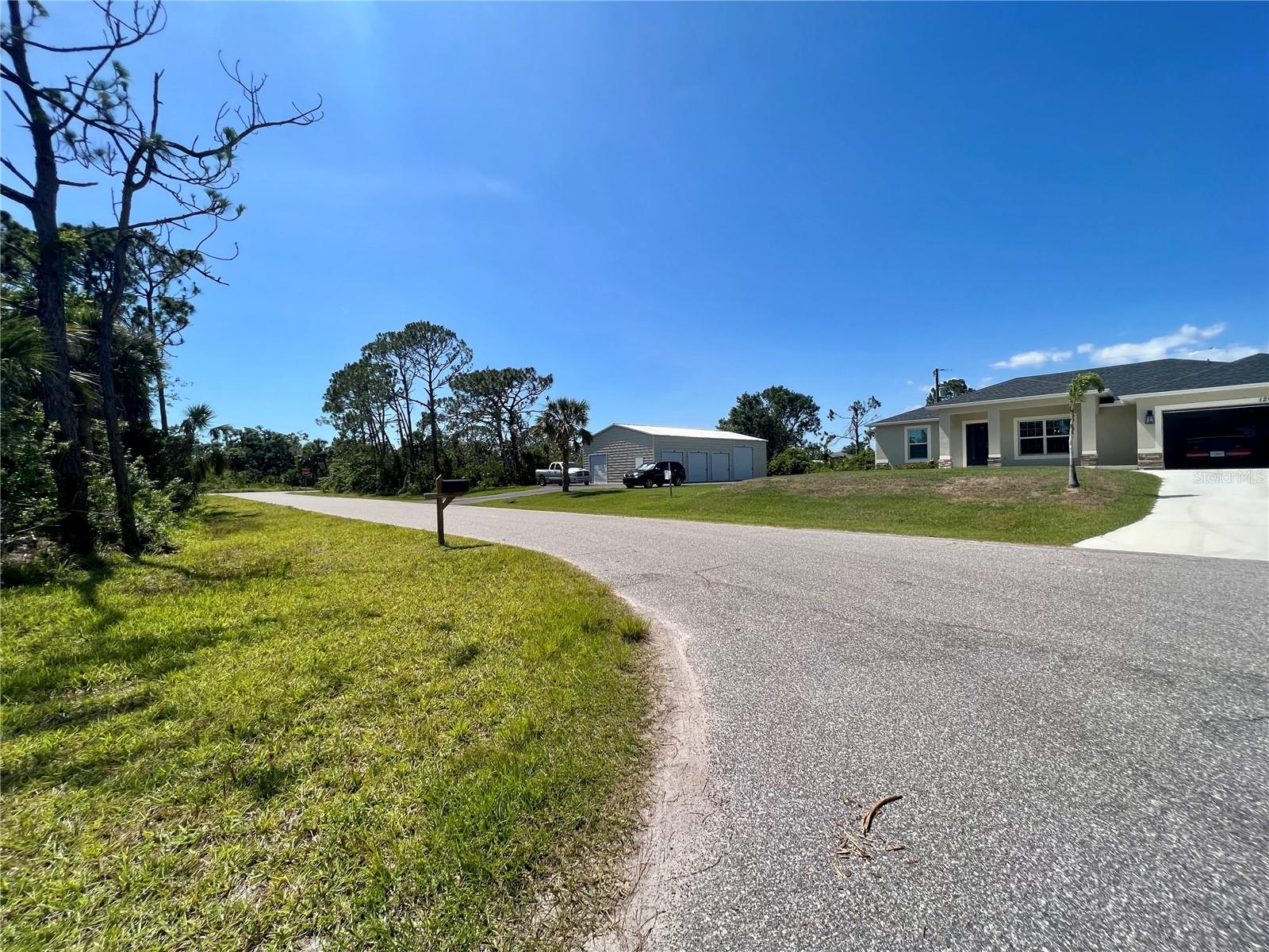 12051 WARDEN AVE, PORT CHARLOTTE, FL — photo 3