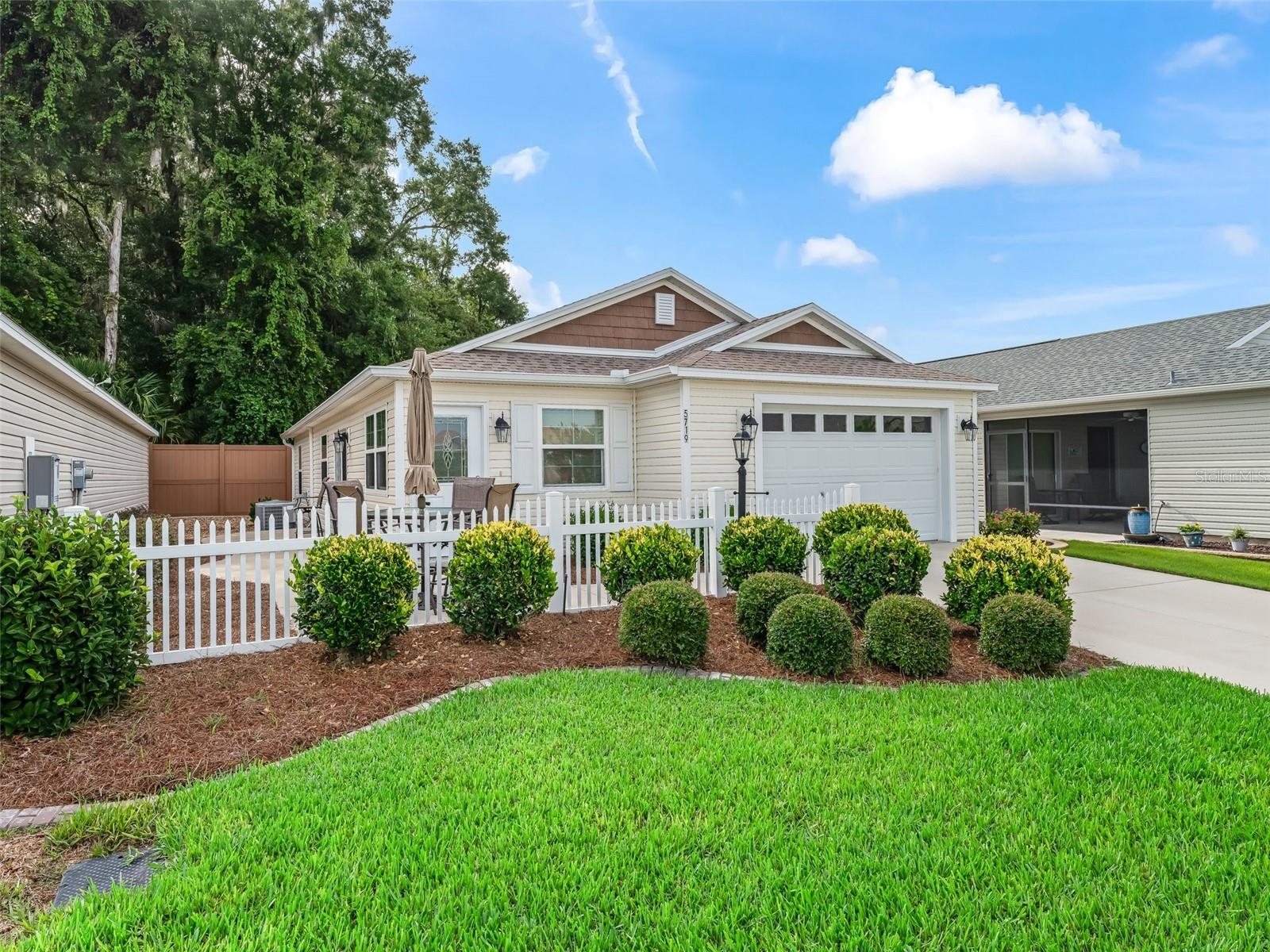 5719 SPARTINA TER, THE VILLAGES, FL — photo 2