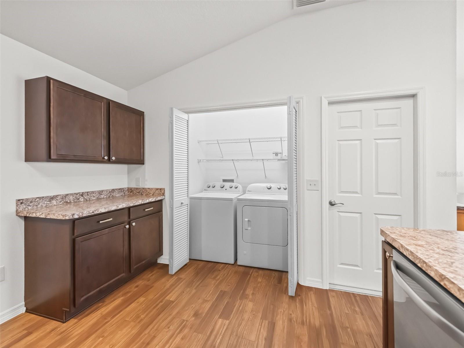 5719 SPARTINA TER, THE VILLAGES, FL — photo 15