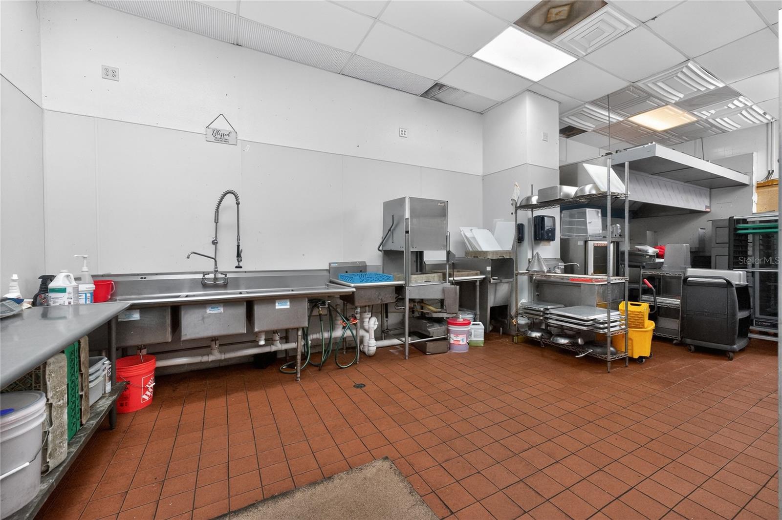 23064 HARBORVIEW RD #A and B and C, PORT CHARLOTTE, FL — photo 31