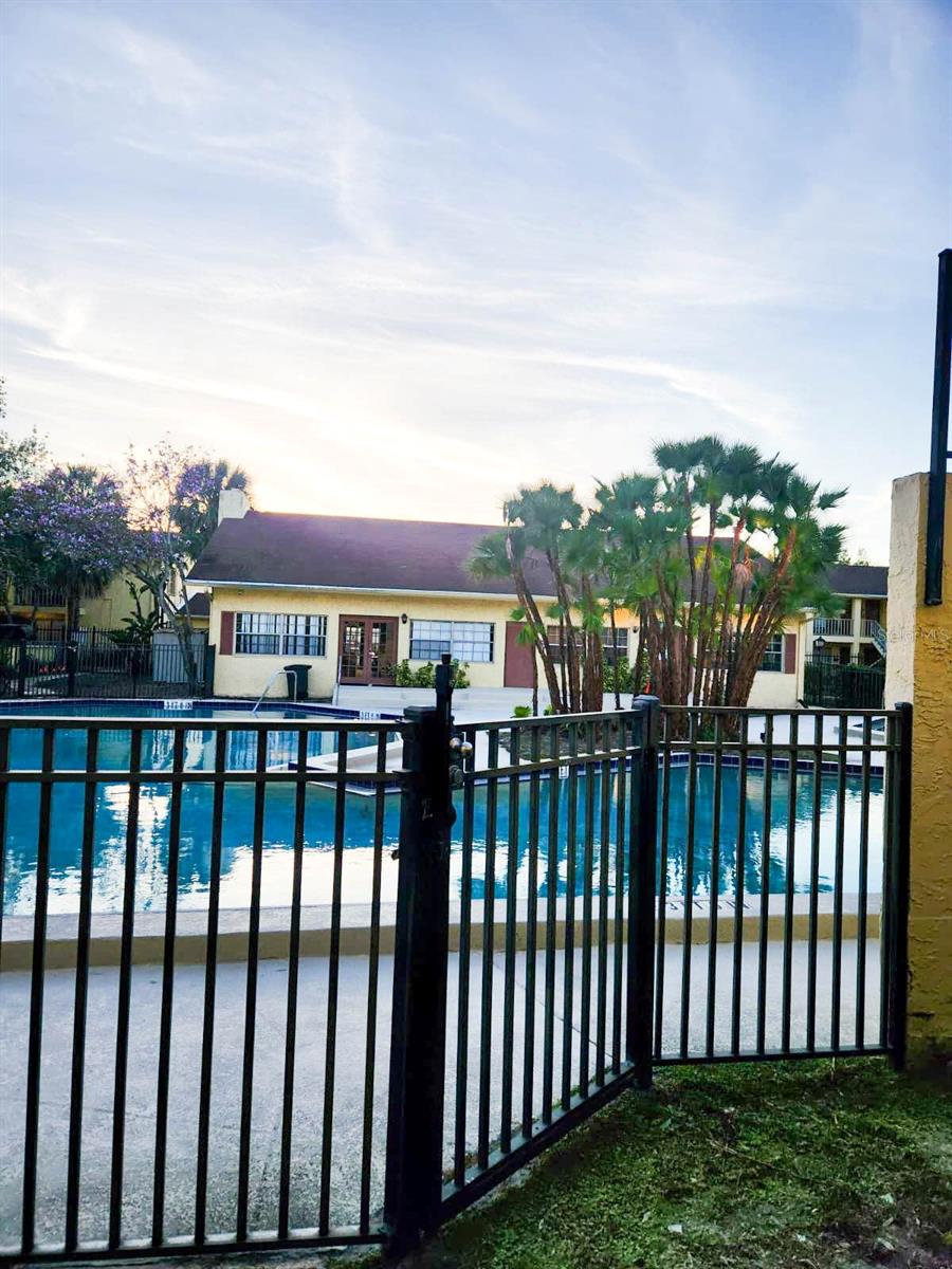 7327 ABONADO RD #7327, TAMPA, FL — photo 8