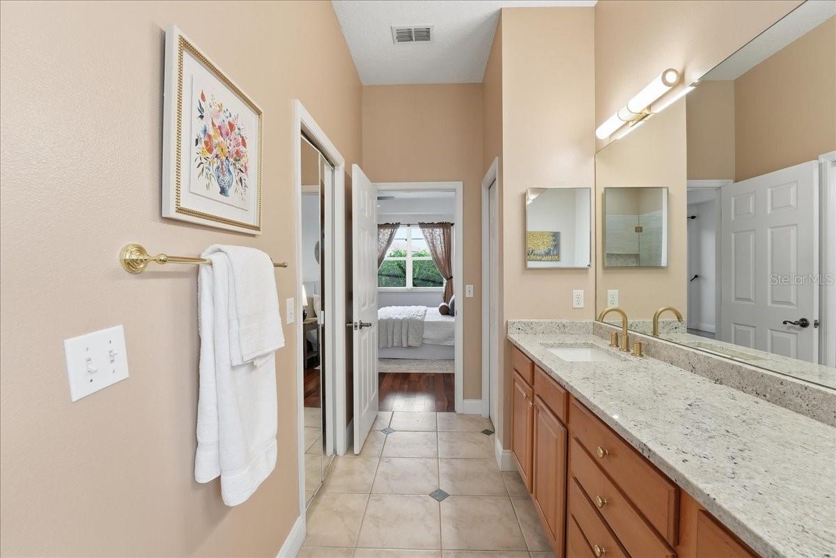 10926 WOODCHASE CIR, ORLANDO, FL — photo 40
