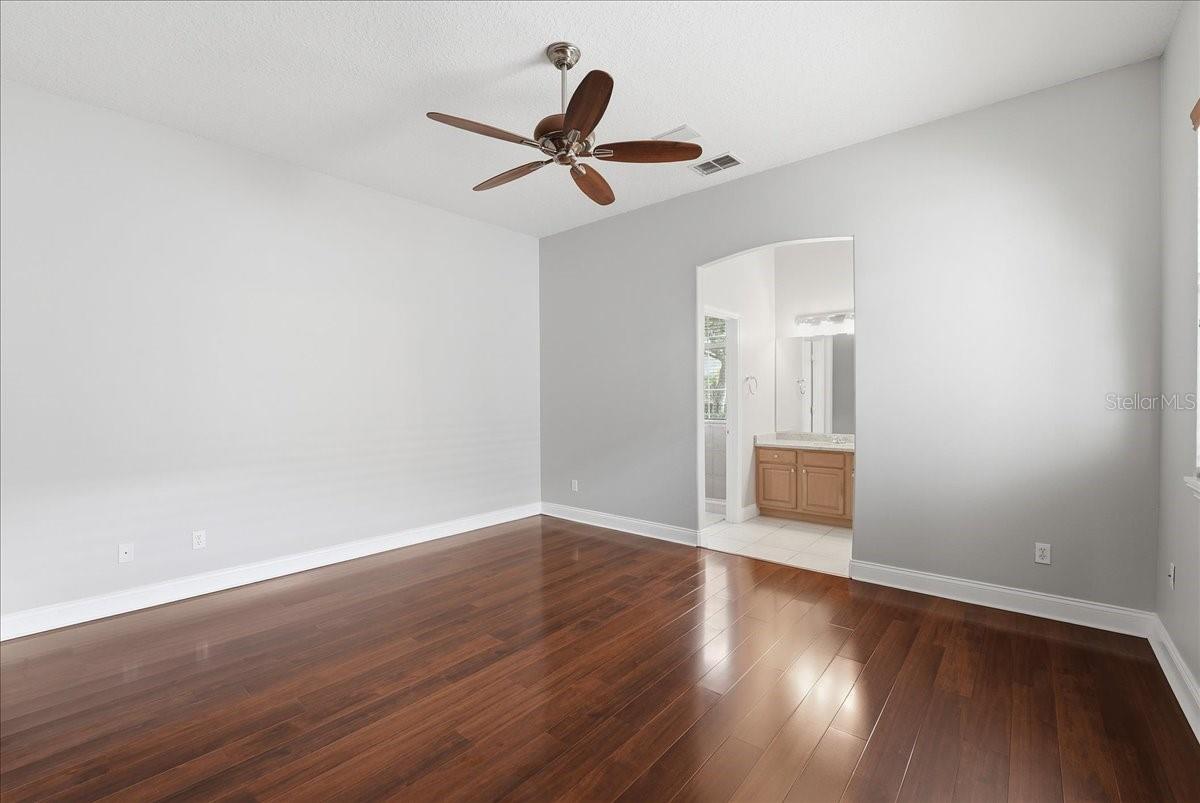 10926 WOODCHASE CIR, ORLANDO, FL — photo 41