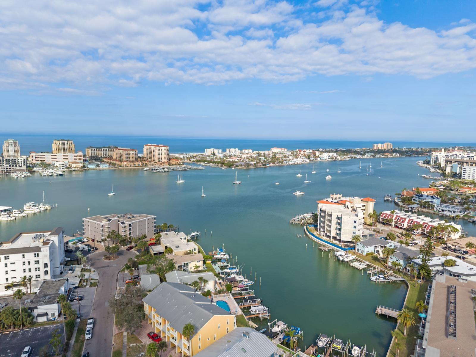 255 DOLPHIN PT #513, CLEARWATER BEACH, FL