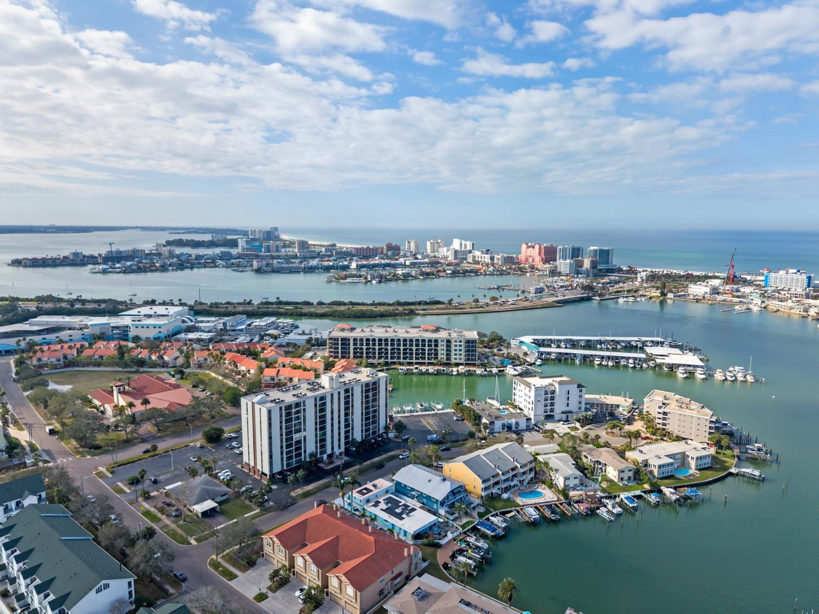255 DOLPHIN PT #513, CLEARWATER BEACH, FL — photo 2