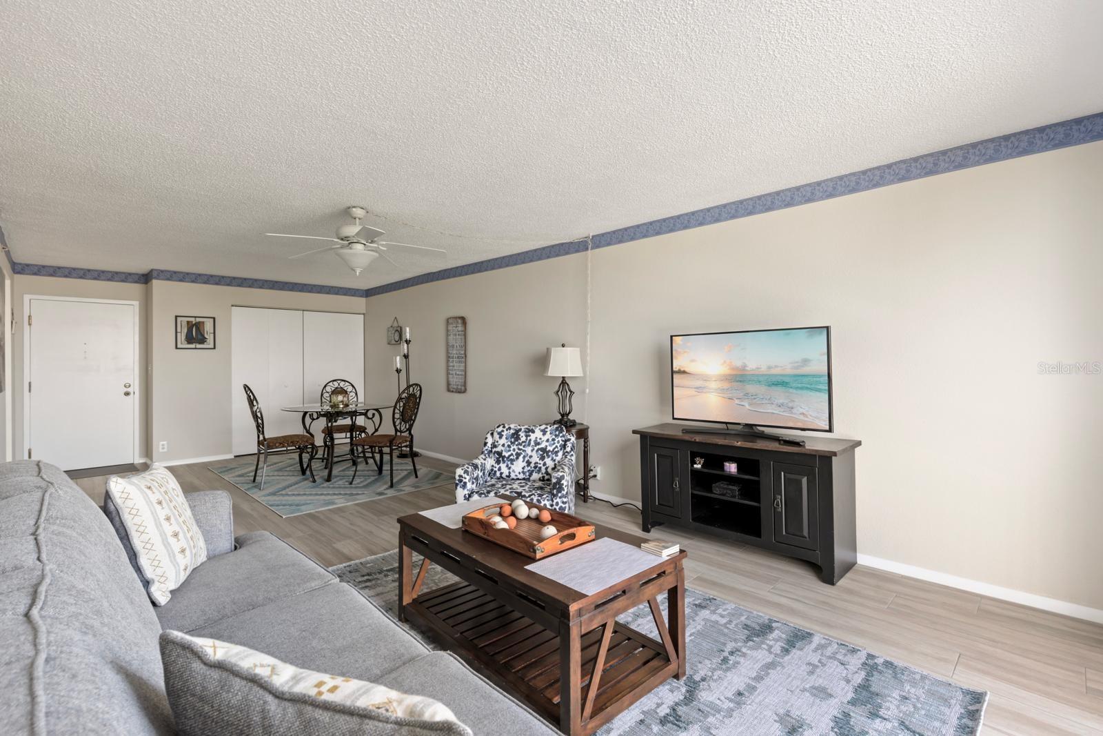255 DOLPHIN PT #513, CLEARWATER BEACH, FL — photo 9