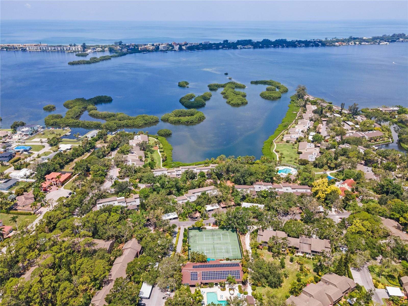 1520 PELICAN POINT DR #155, SARASOTA, FL — photo 23