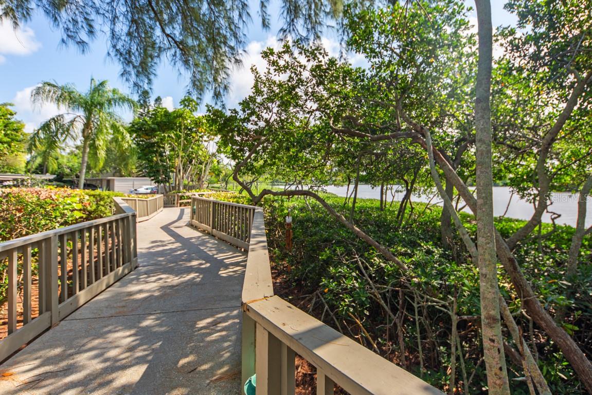 1520 PELICAN POINT DR #155, SARASOTA, FL — photo 25