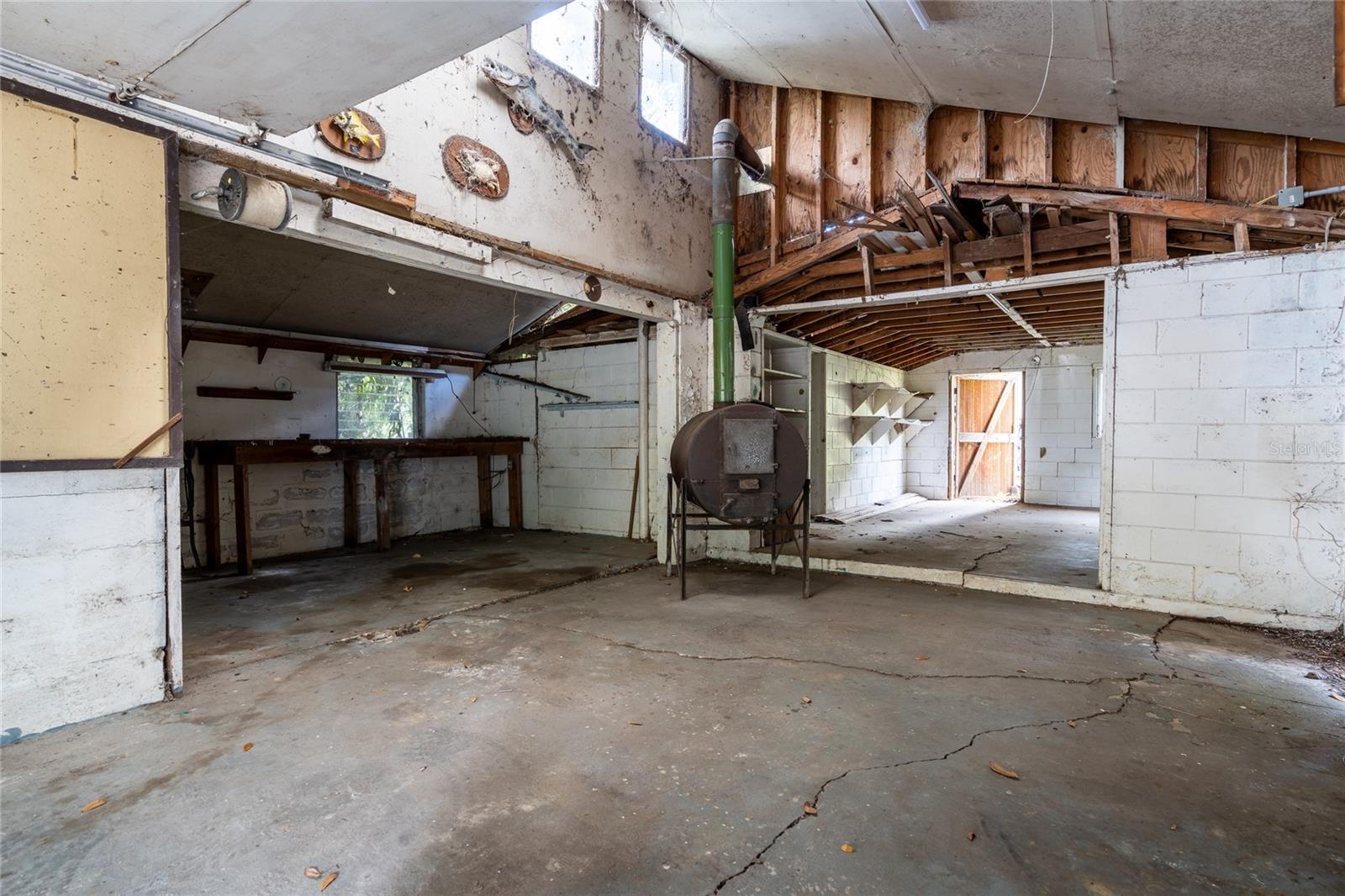 5560 PARK AVE, DE LEON SPRINGS, FL — photo 15