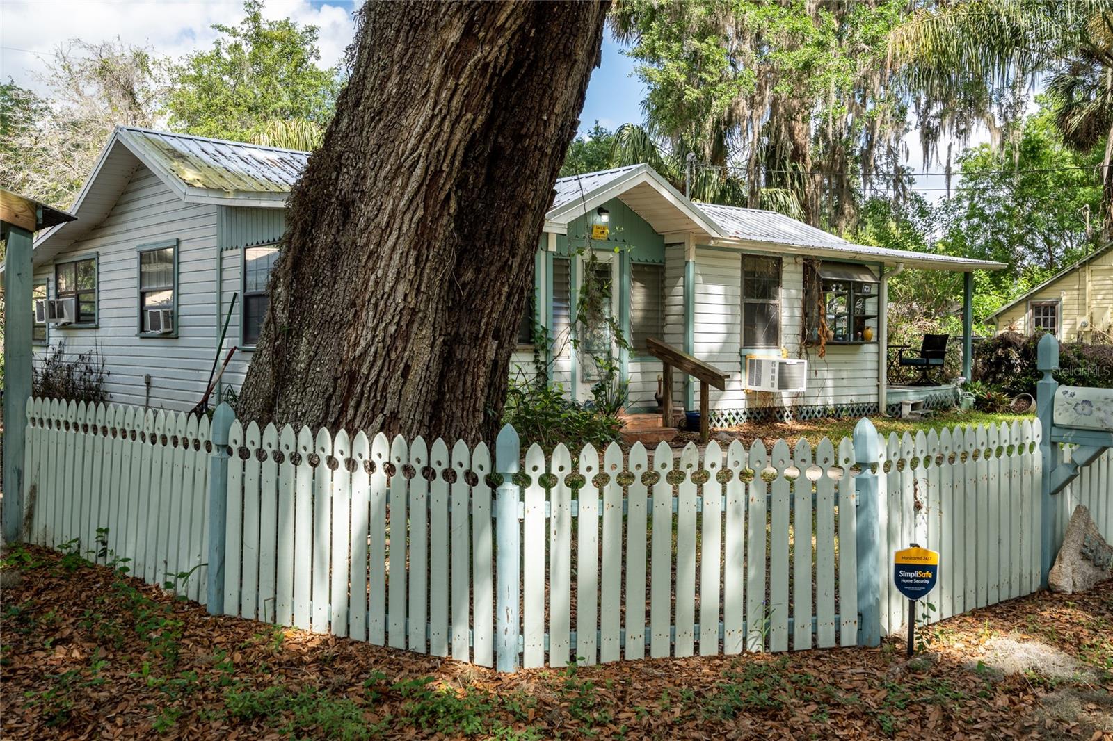 5560 PARK AVE, DE LEON SPRINGS, FL — photo 29