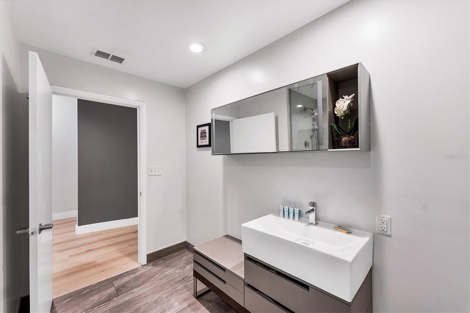 525 E JACKSON ST #302, ORLANDO, FL — photo 29