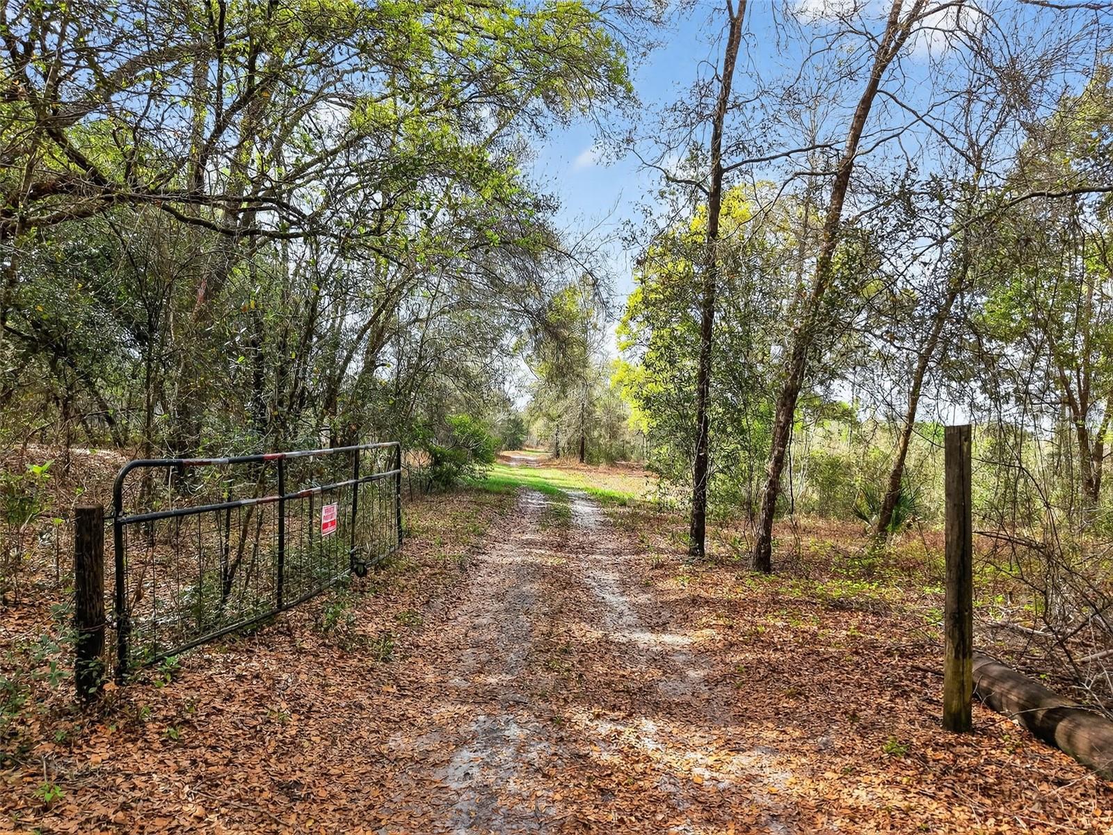 ISLAND POND LN, EUSTIS, FL — photo 24