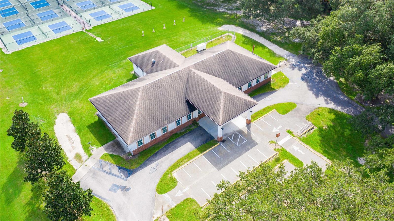 36853 JODI AVE, ZEPHYRHILLS, FL — photo 43