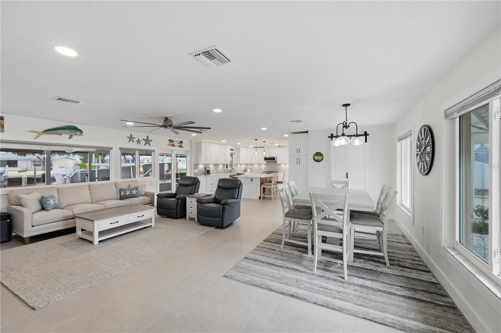 211 21ST ST NE, BRADENTON, FL — photo 23