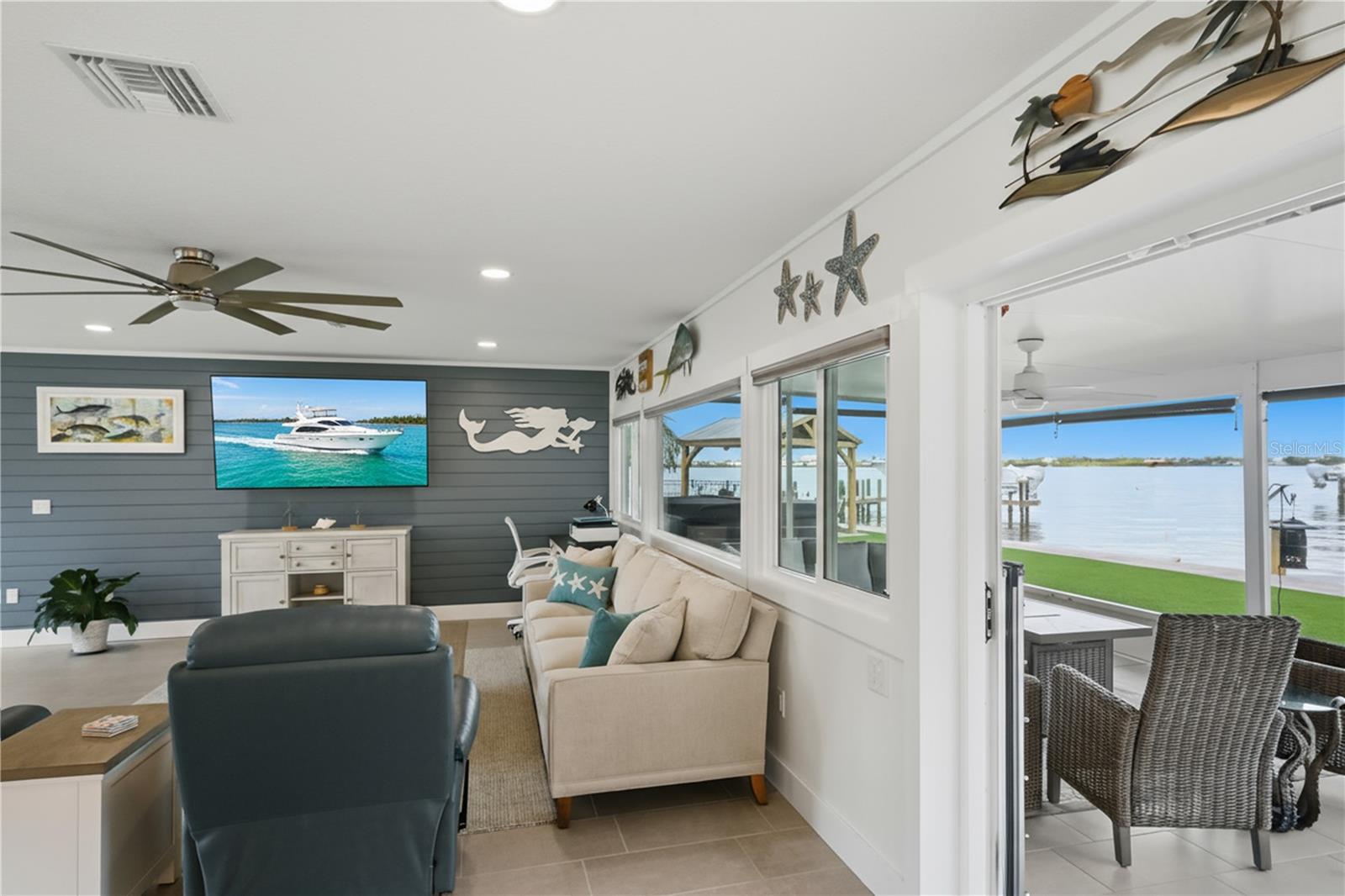 211 21ST ST NE, BRADENTON, FL — photo 33