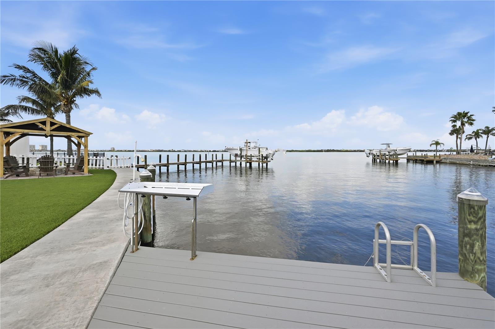 211 21ST ST NE, BRADENTON, FL — photo 50