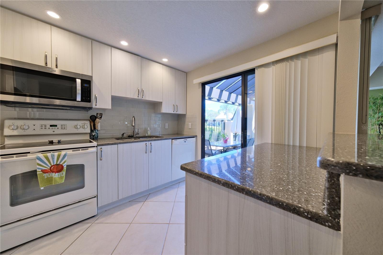 5257 MYRTLE WAY #29, SARASOTA, FL — photo 5