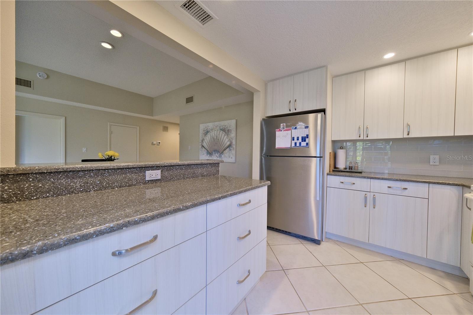 5257 MYRTLE WAY #29, SARASOTA, FL — photo 7