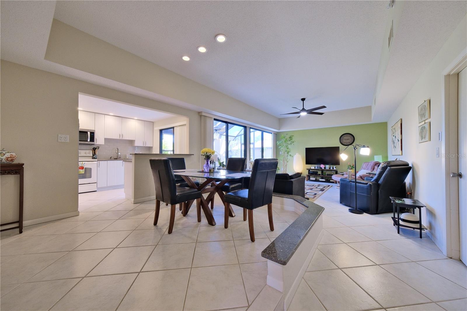 5257 MYRTLE WAY #29, SARASOTA, FL — photo 12