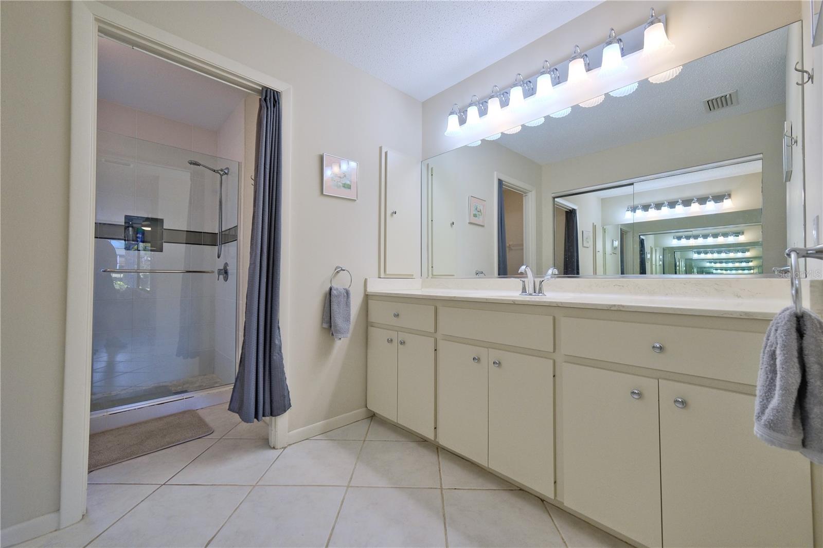 5257 MYRTLE WAY #29, SARASOTA, FL — photo 18