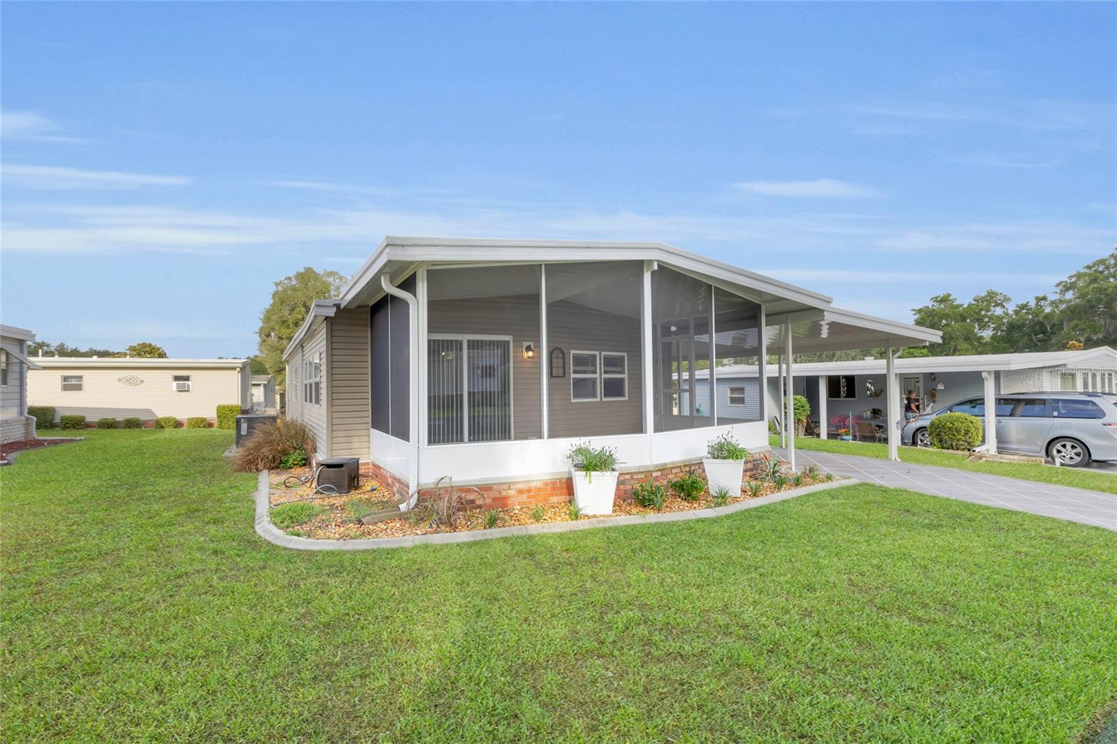 100 PAPAYA CV, LEESBURG, FL — photo 75