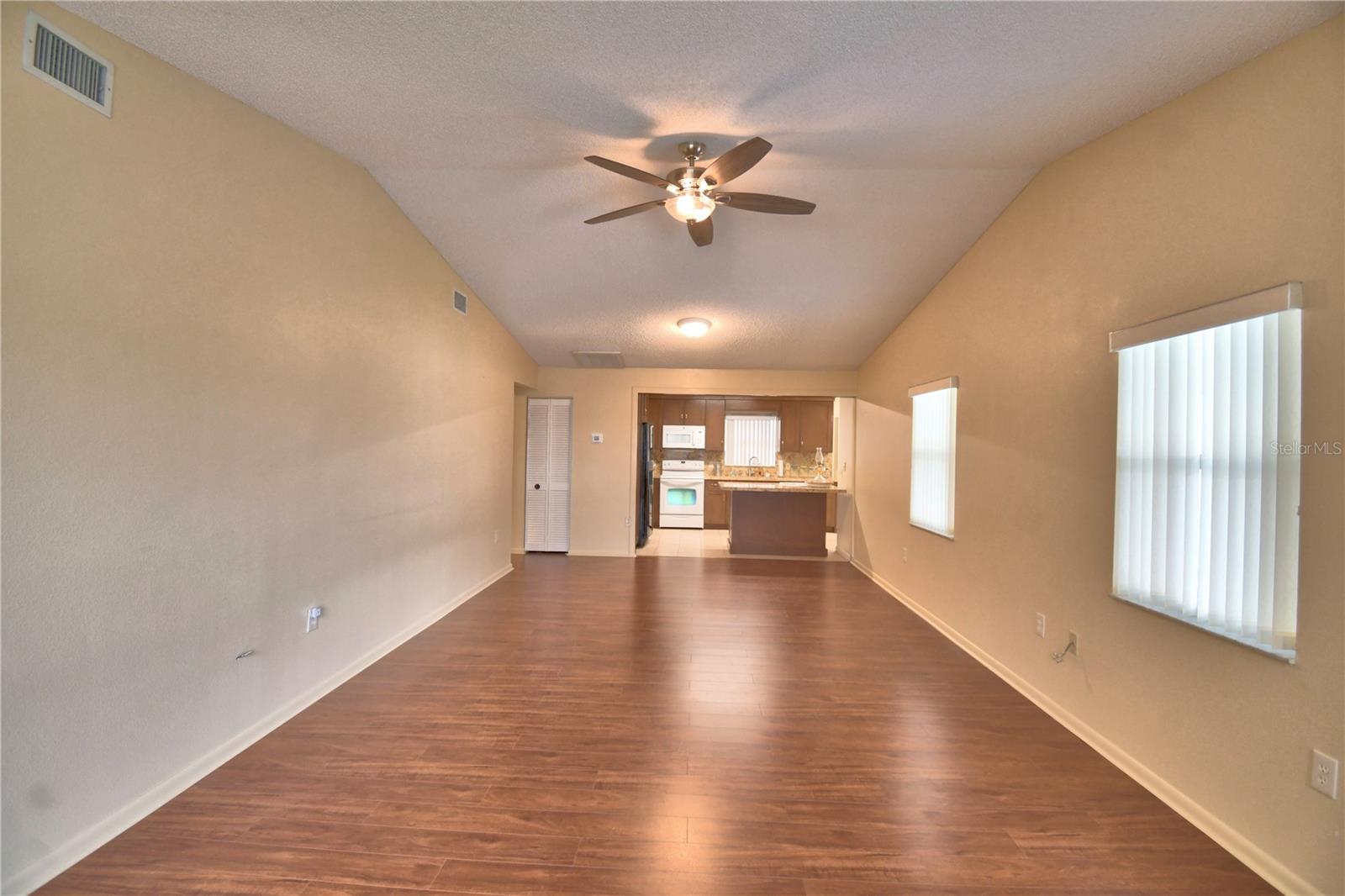 1690 COLONNADES CIR N, LAKELAND, FL — photo 8