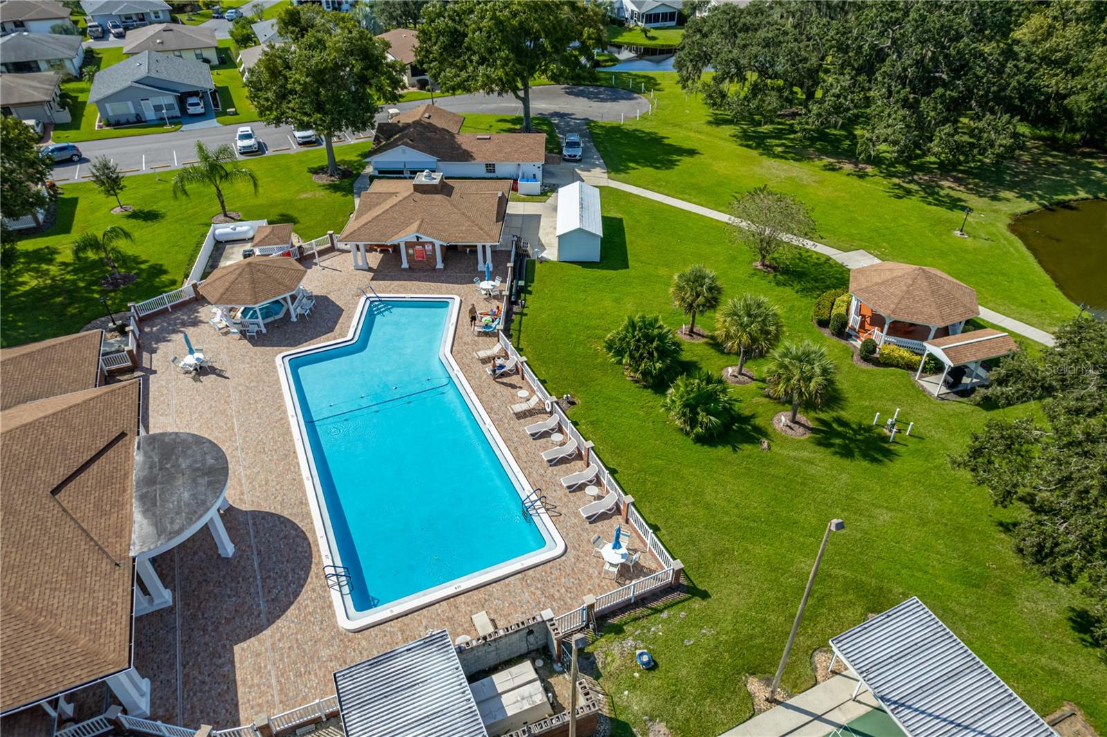 1690 COLONNADES CIR N, LAKELAND, FL — photo 51