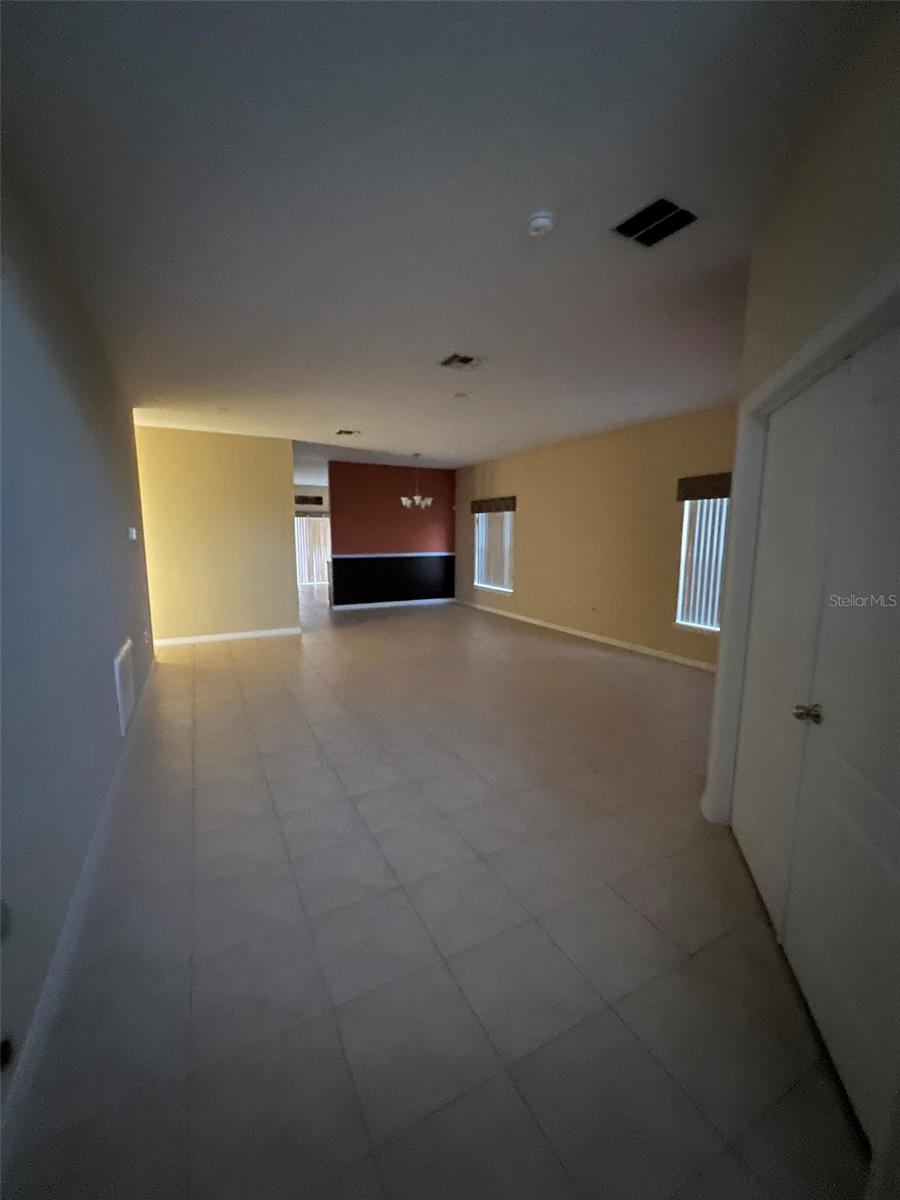 948 HACIENDA CIR, KISSIMMEE, FL — photo 7