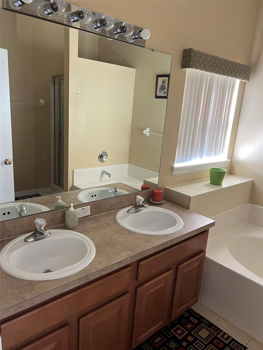 948 HACIENDA CIR, KISSIMMEE, FL — photo 13