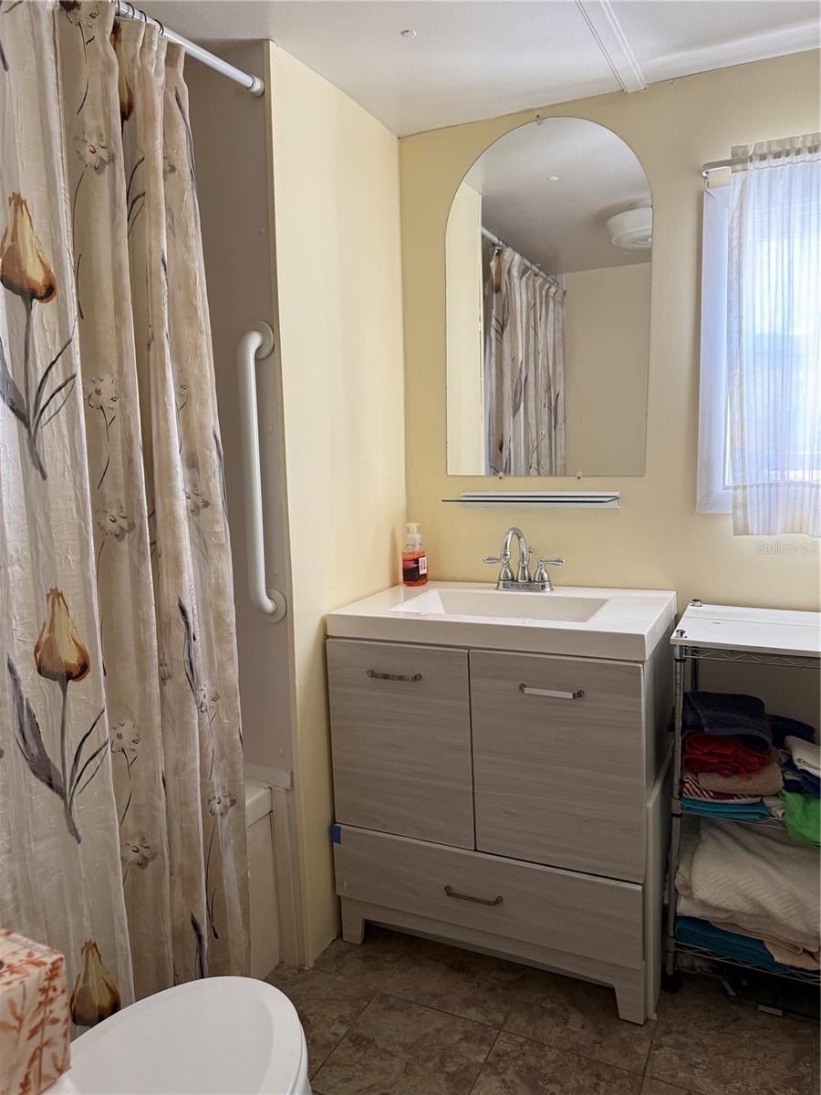 7803 46TH AVE N #129, ST PETERSBURG, FL — photo 9