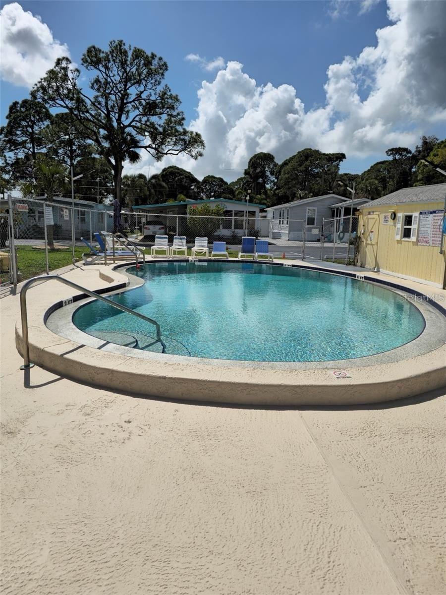 7803 46TH AVE N #129, ST PETERSBURG, FL — photo 29