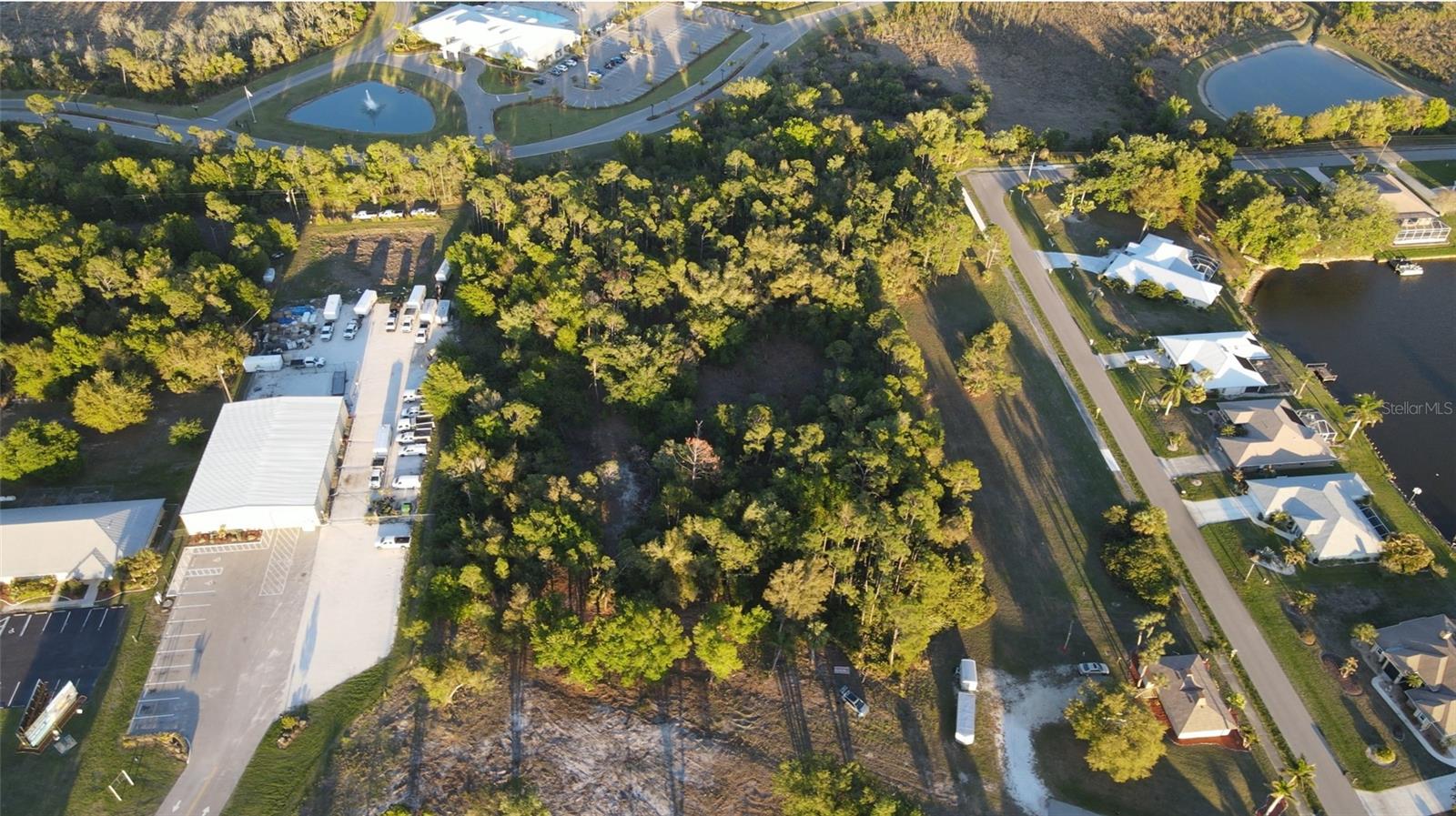 12354 SW CO ROAD 769, LAKE SUZY, FL — photo 5