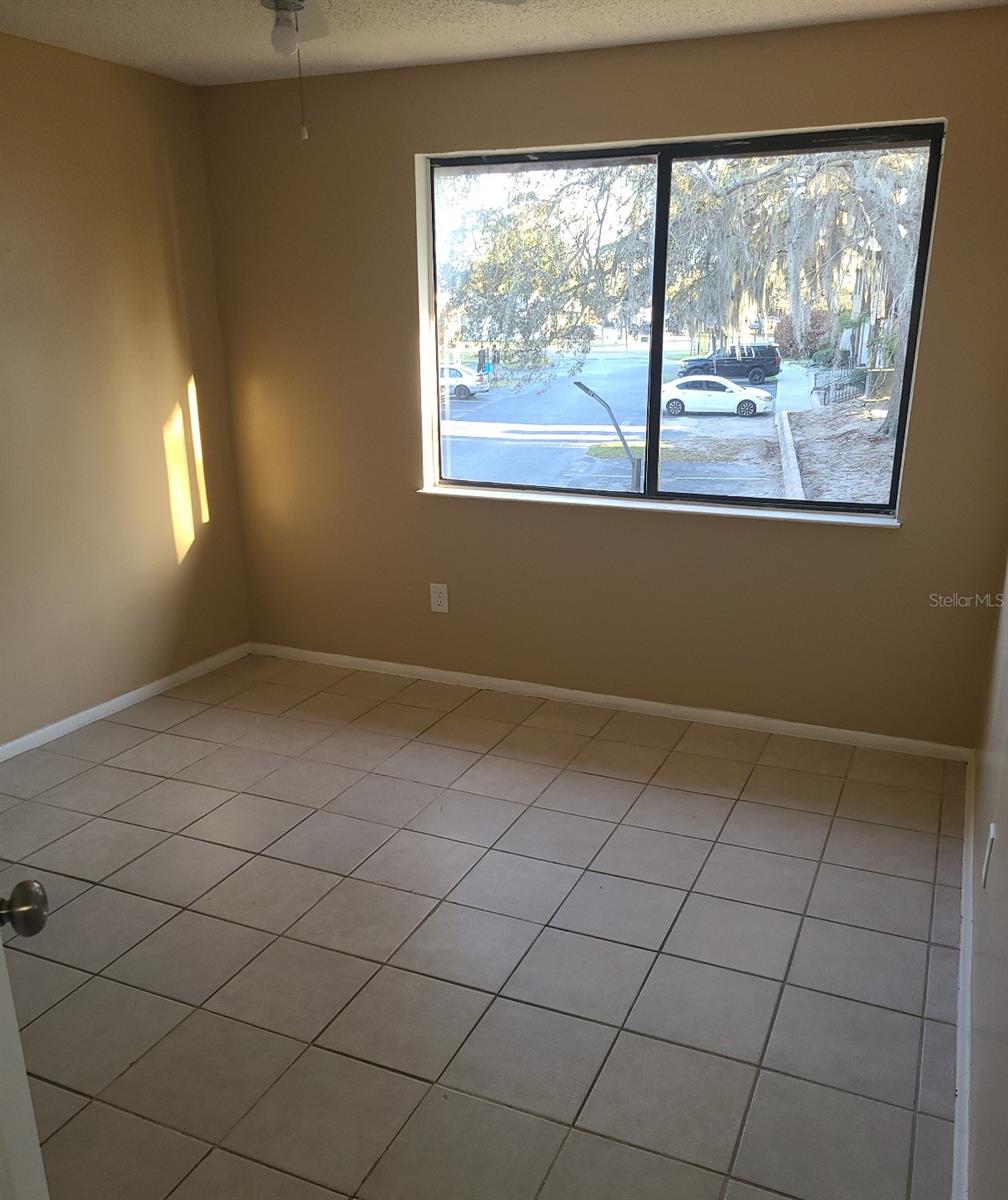 4910 SILVER OAKS VLG #B, ORLANDO, FL — photo 14