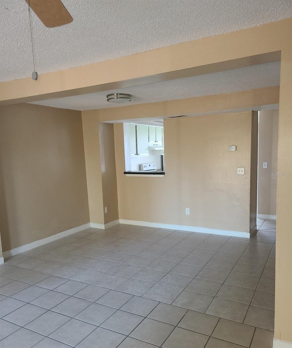 4910 SILVER OAKS VLG #B, ORLANDO, FL — photo 19