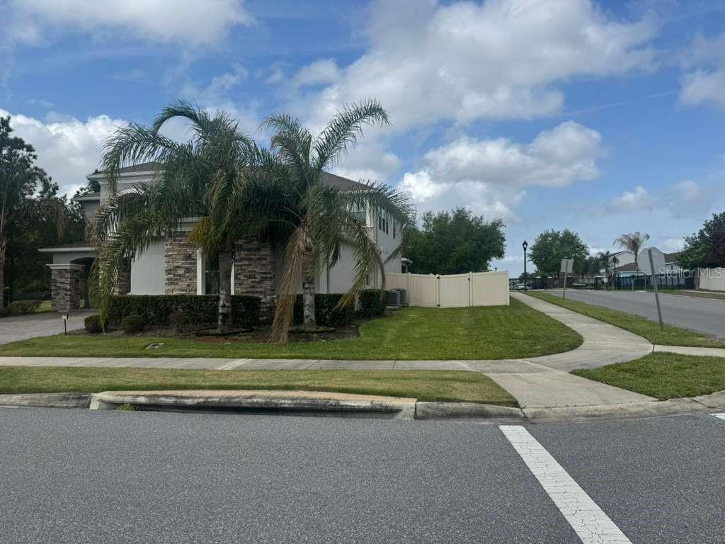 14254 SUNRIDGE BLVD, WINTER GARDEN, FL — photo 4