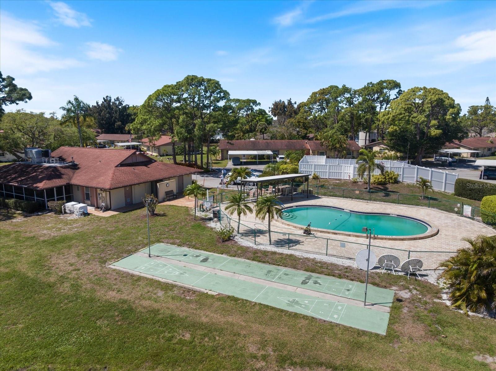 4522 NARRAGANSET TRL #84, SARASOTA, FL — photo 34
