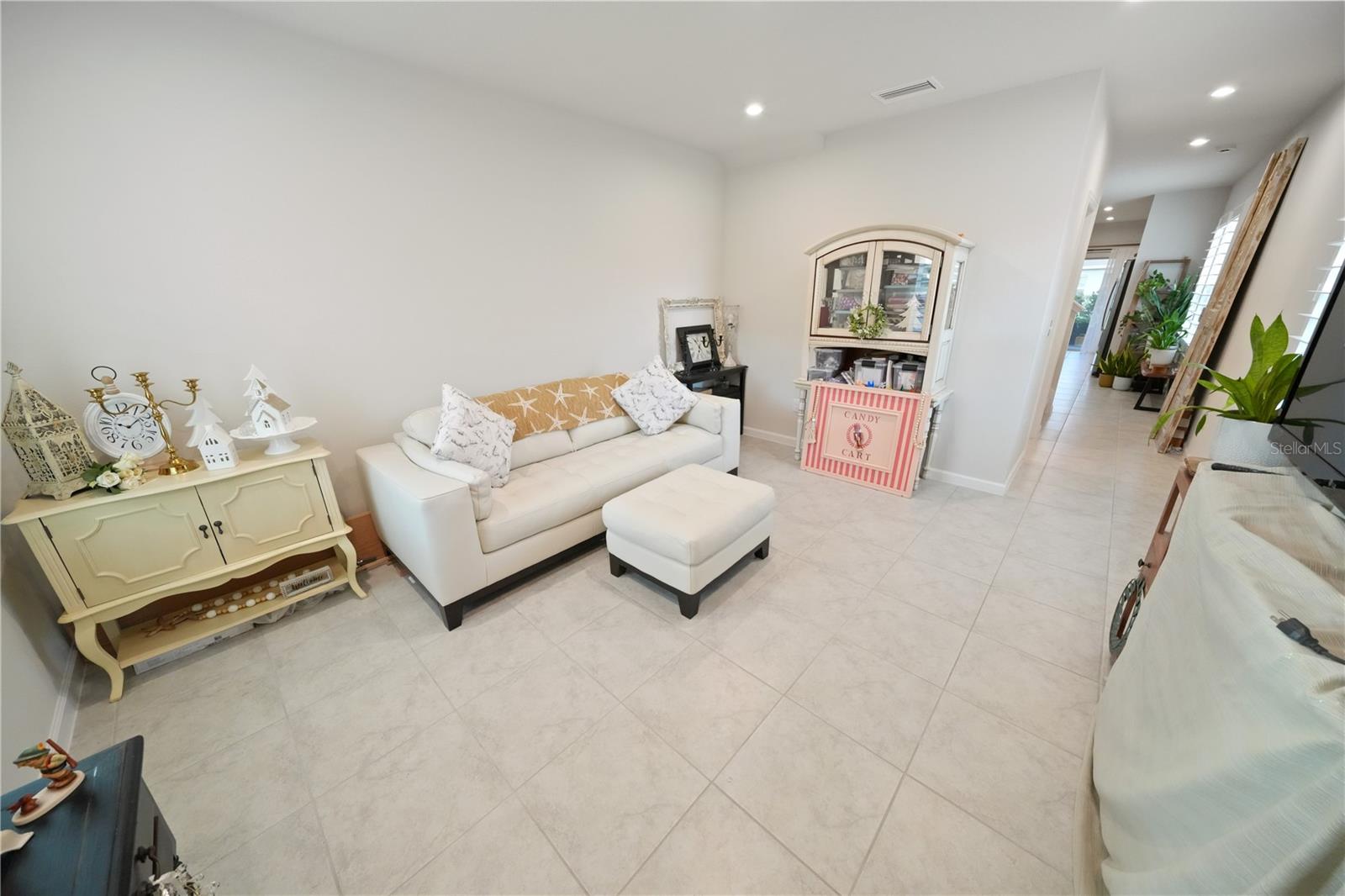4175 HARBOUR PALM DR, HOLIDAY, FL — photo 2