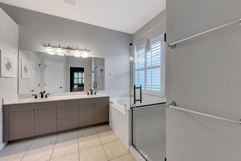 13099 PRESERVE CT, PORT CHARLOTTE, FL — photo 22