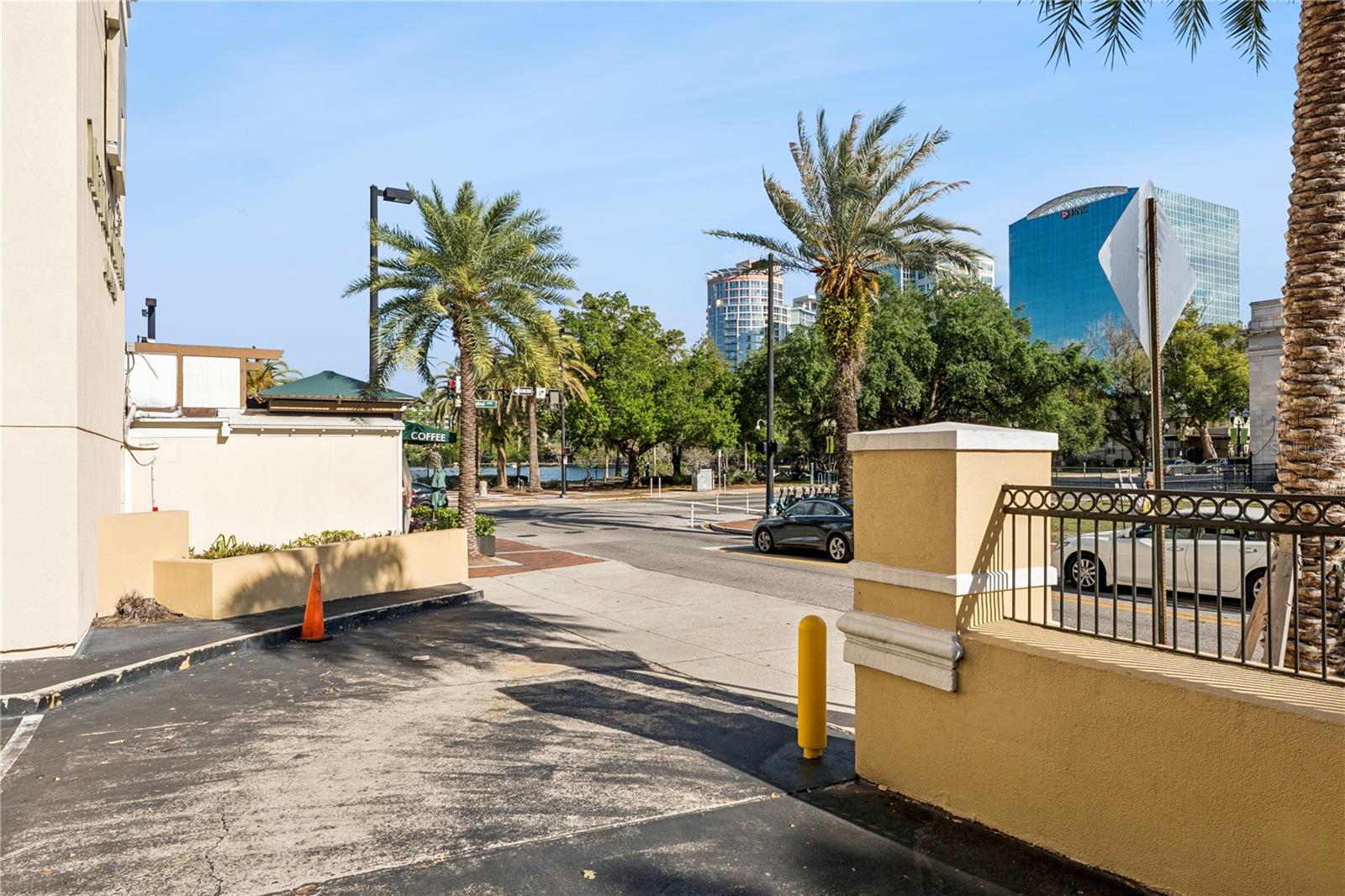 151 E WASHINGTON ST #501, ORLANDO, FL — photo 33