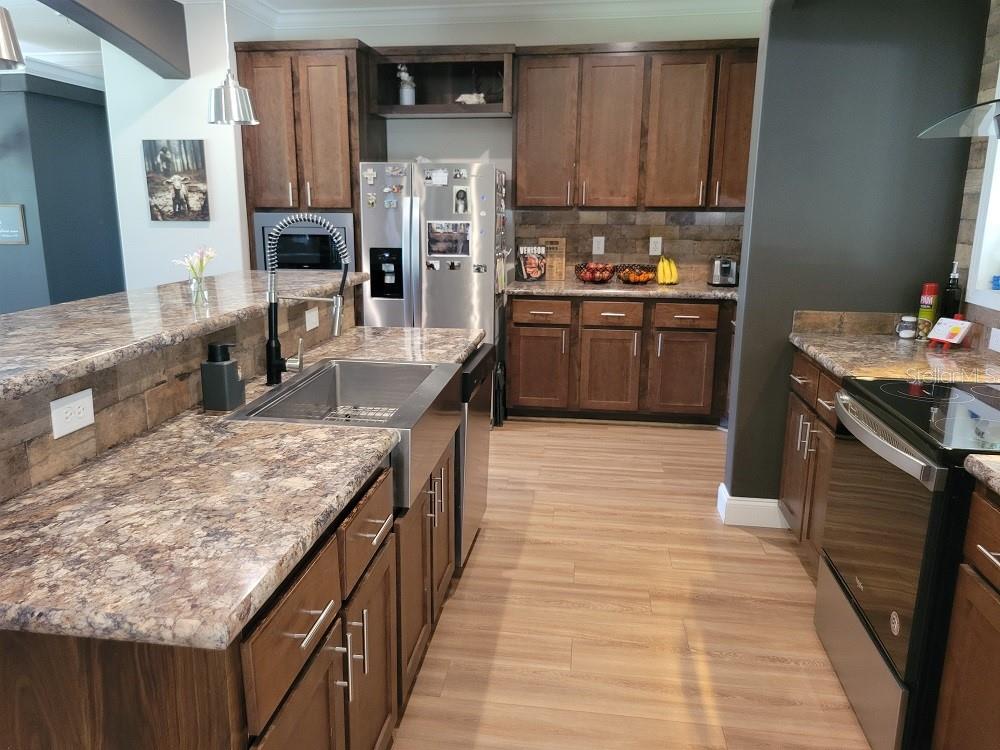 22397 MONDON HILL RD, BROOKSVILLE, FL — photo 10