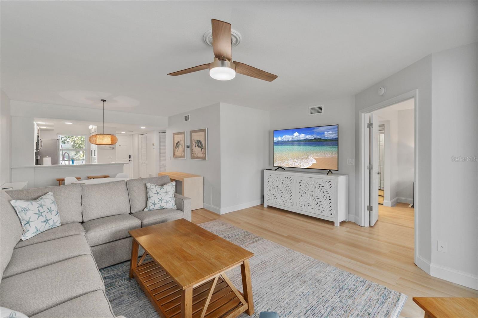 433 CERROMAR LN #441, VENICE, FL — photo 30
