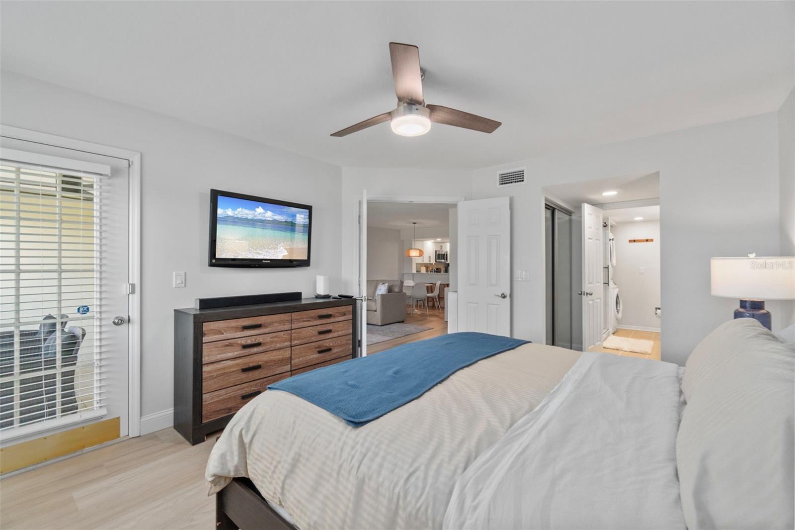 433 CERROMAR LN #441, VENICE, FL — photo 40