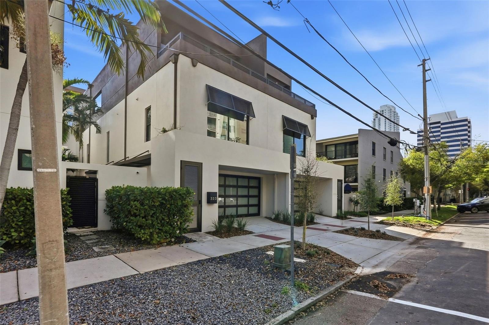 321 2ND ST N, ST PETERSBURG, FL — photo 47