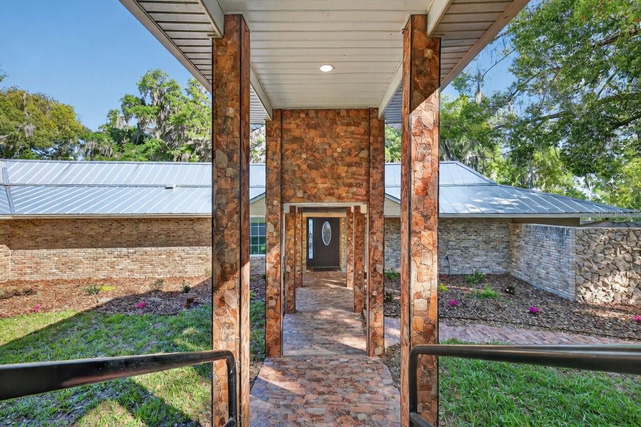 13033 SE 158TH LN, WEIRSDALE, FL — photo 11