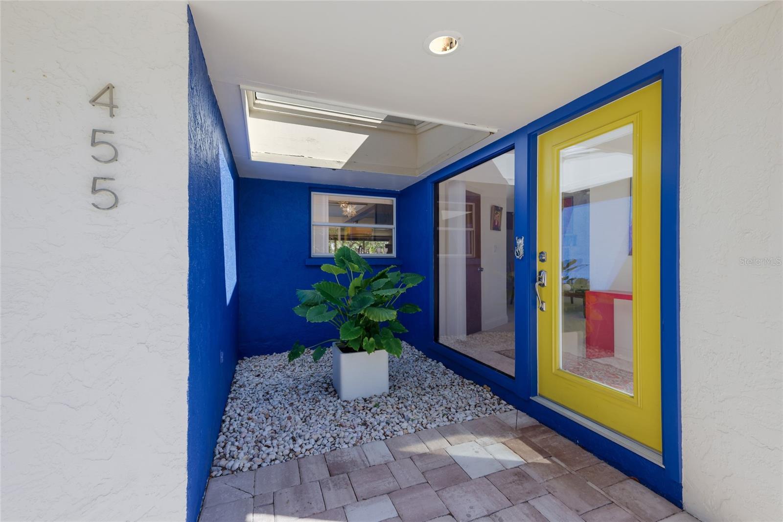 455 S SHORE DR, SARASOTA, FL — photo 2