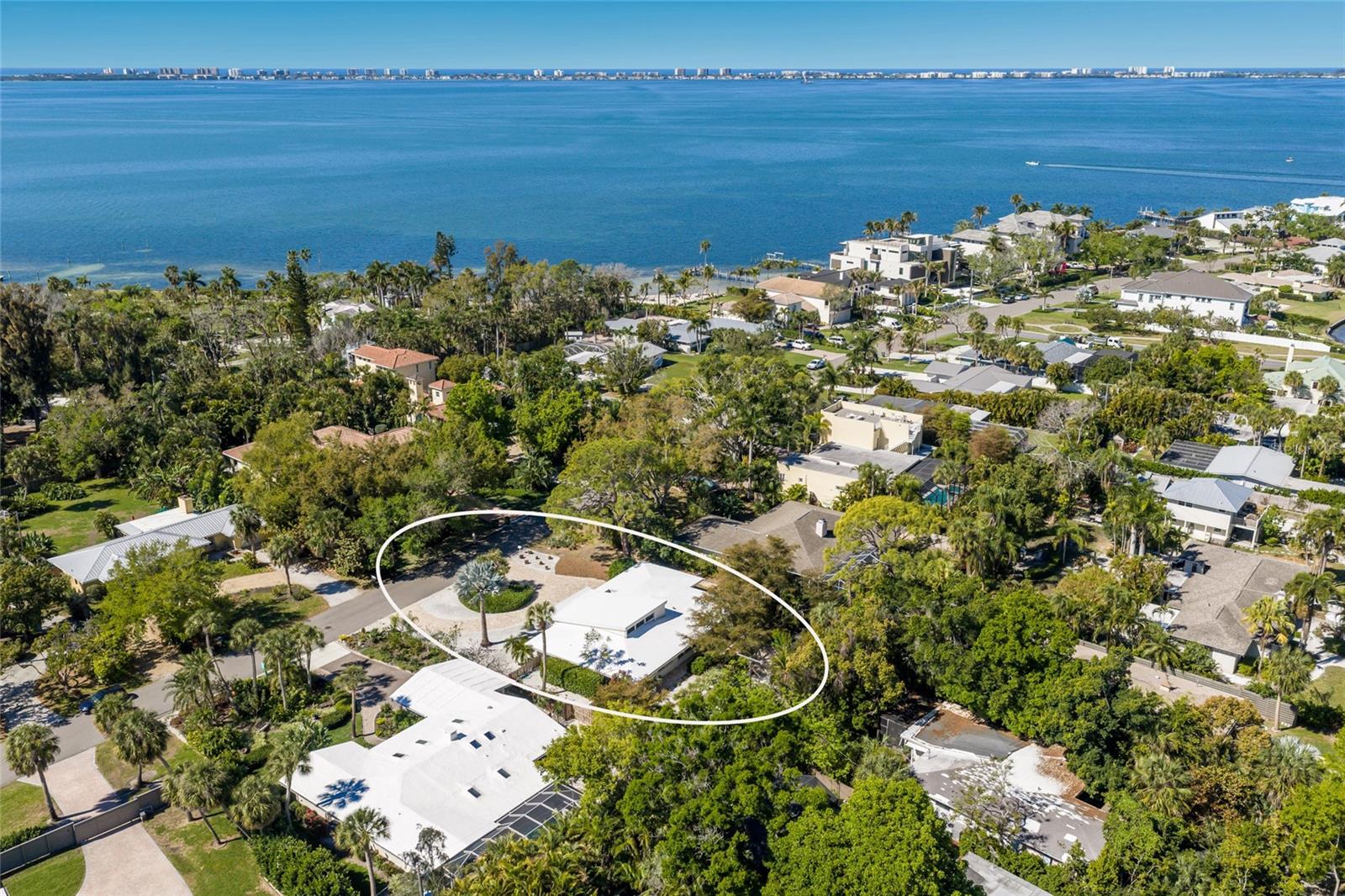 455 S SHORE DR, SARASOTA, FL — photo 45
