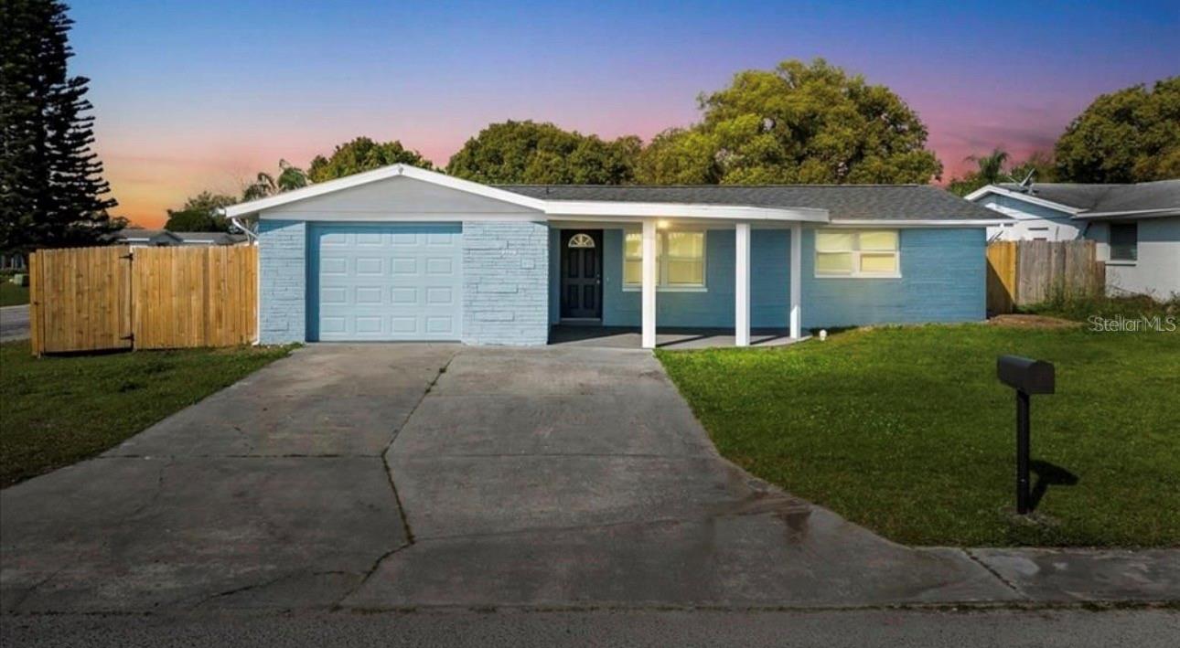 2705 GARDNER PL, HOLIDAY, FL
