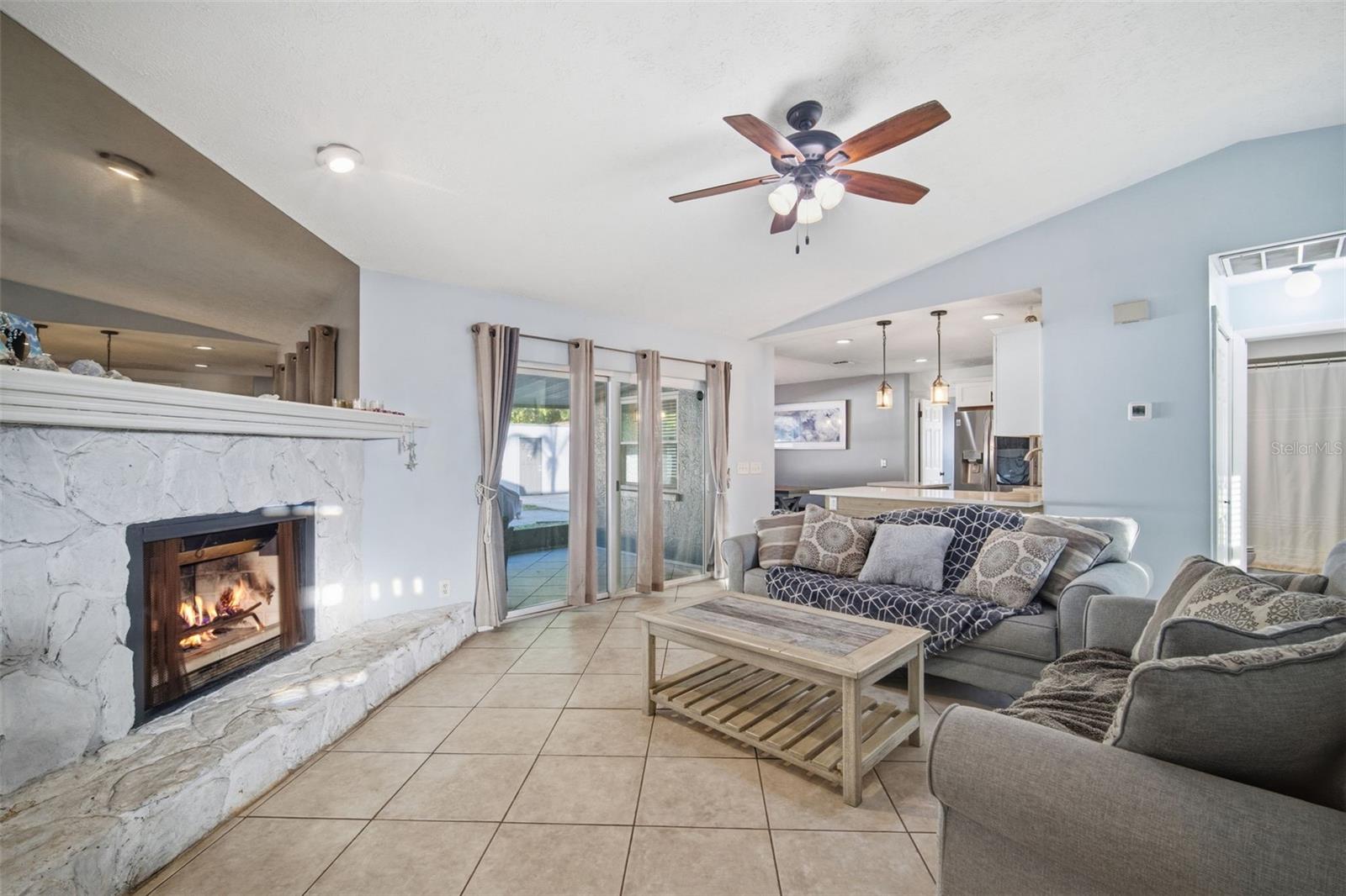 7403 PROVIDENCE RD, RIVERVIEW, FL — photo 10